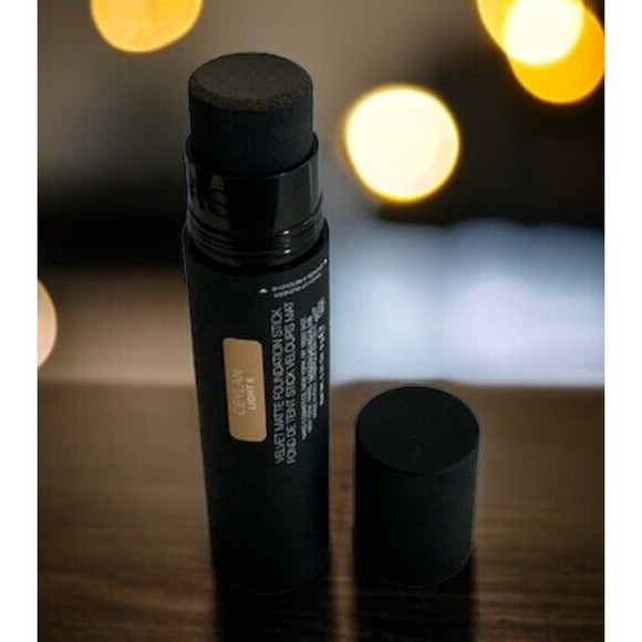 NARS Velvet Matte Foundation Stick CEYLAN LIGHT 6 **READ** - Picture 3 of 3